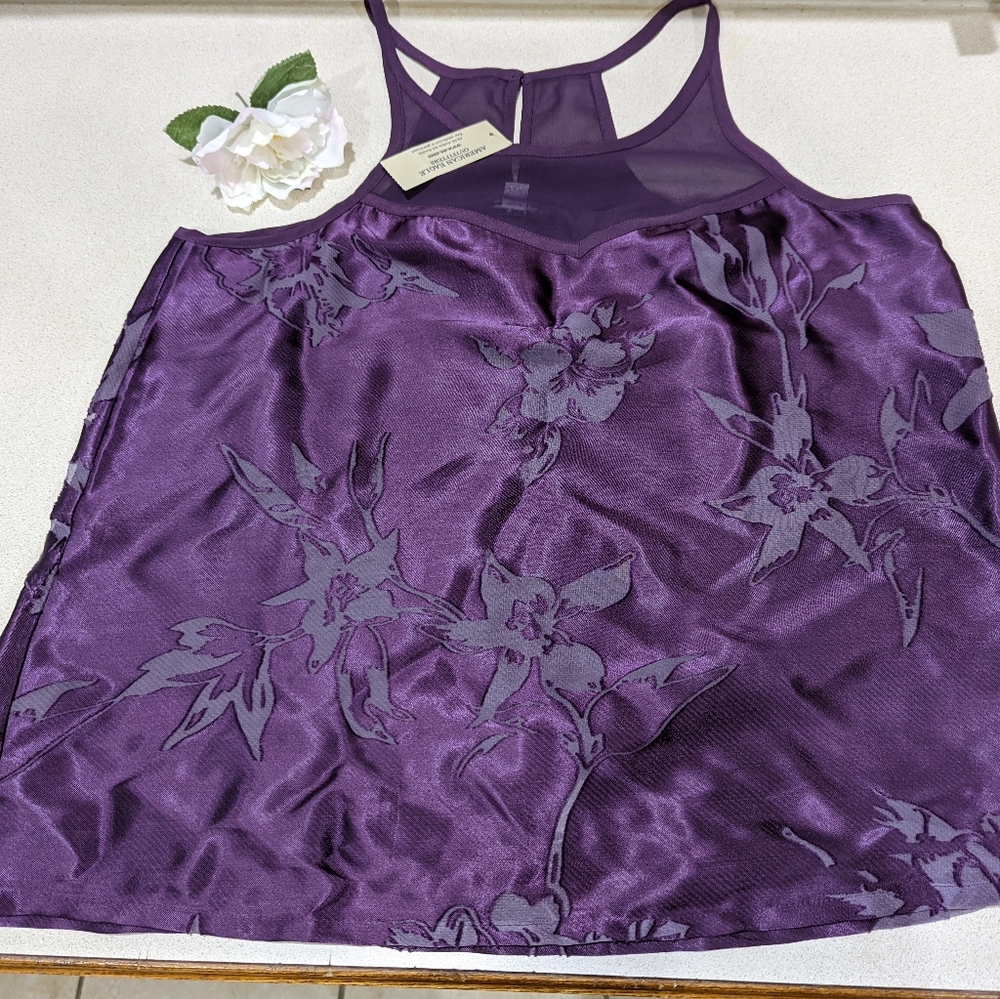 Ladies Tops - Picture 3 of 4